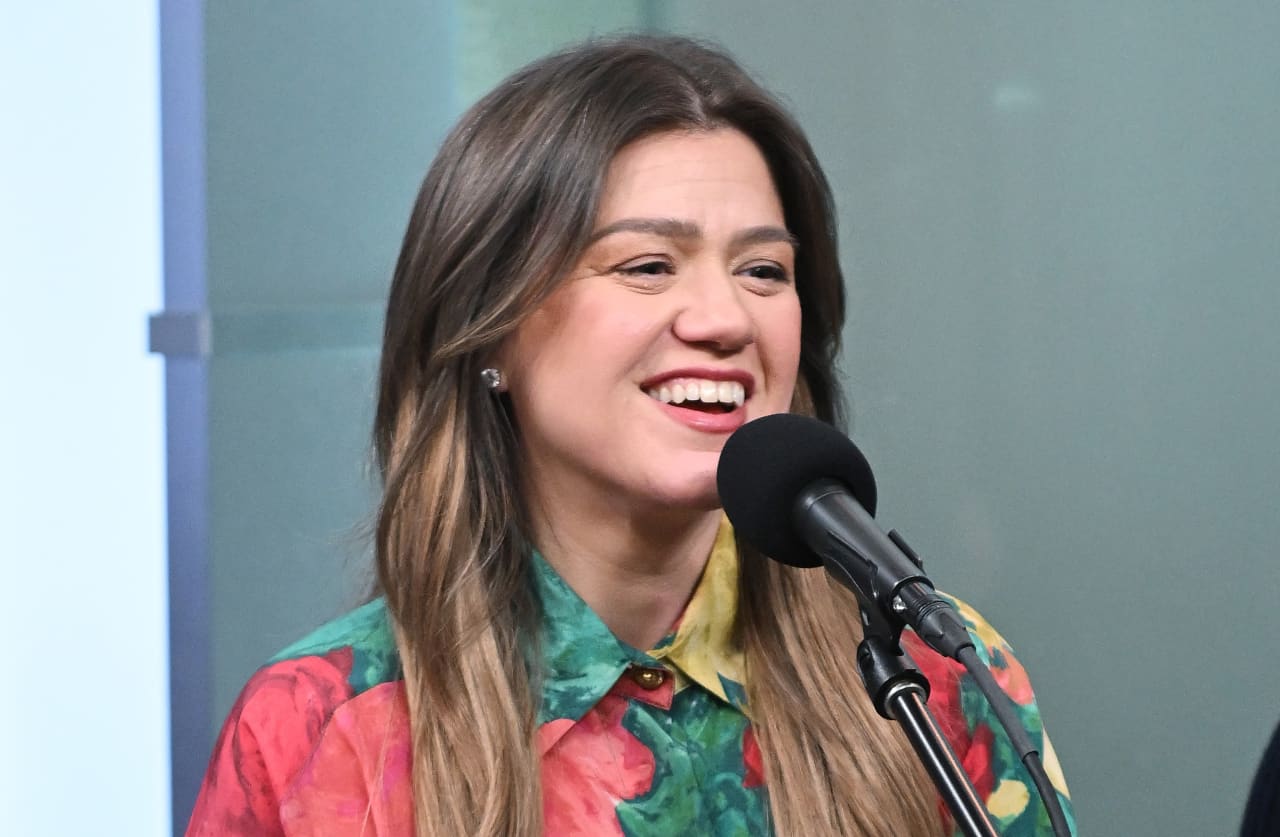 Kelly Clarkson’s expensive purchases: A multi-million dollar real-estate portfolio that spans the country — MarketWatch, Bangkok Business news