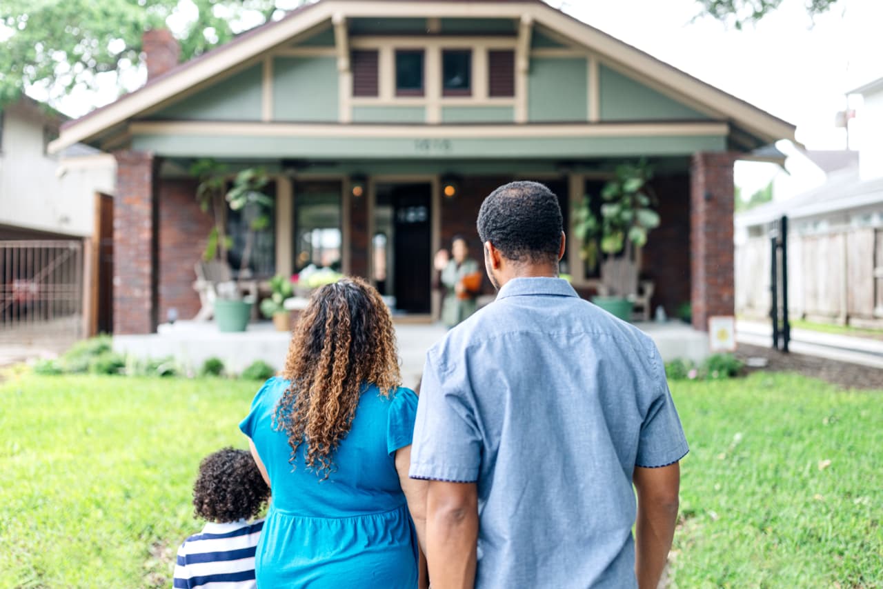 The house, the kids’ college and the raise: Where people in their 30s and 40s go wrong — MarketWatch