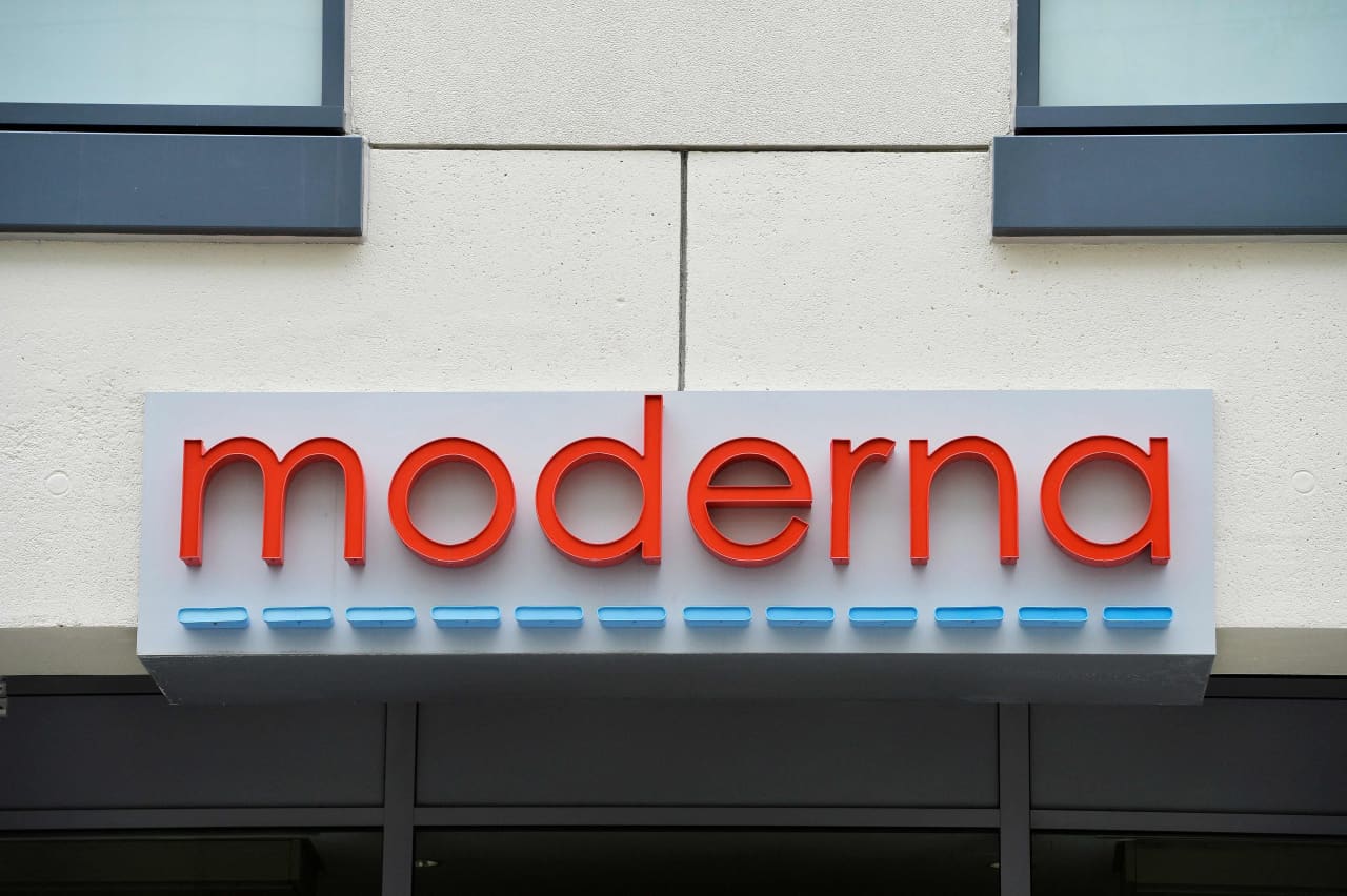 Moderna’s stock tumbles after reported leak of data for cancer vaccine — MarketWatch, Bangkok Health news