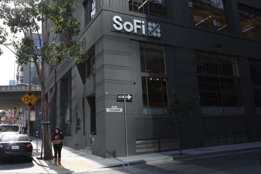 SoFi’s stock climbs as lending surge drives an earnings beat and rosy outlook — Bangkok Business news